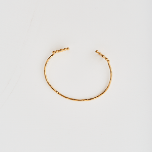 Shop Kuona Bracelet by We Are NBO on Arrai. Discover stylish, affordable clothing, jewelry, handbags and unique handmade pieces from top Kenyan & African fashion brands prioritising sustainability and quality craftsmanship.