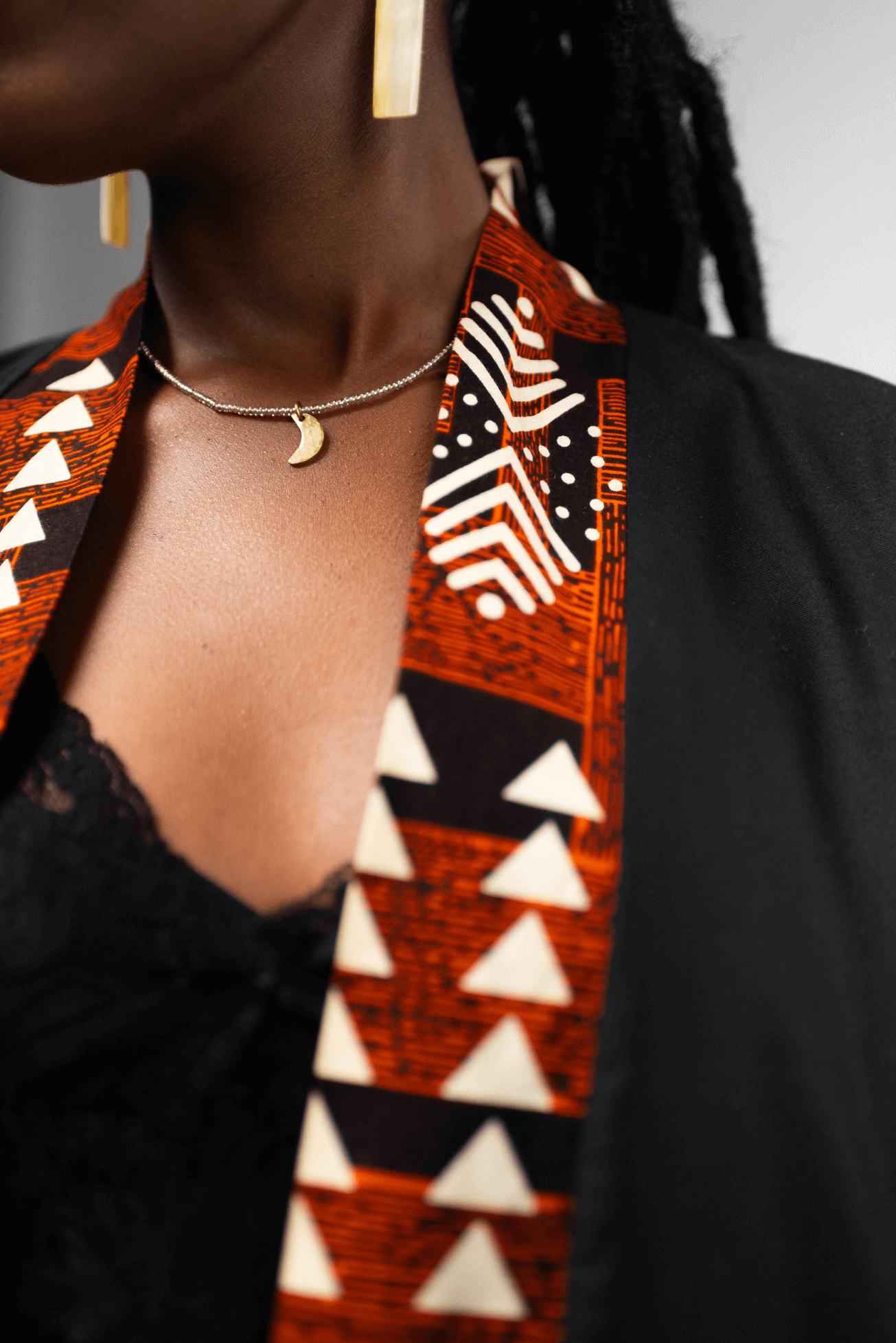 Shop The Carolina Choker by Soluna Collections on Arrai. Discover stylish, affordable clothing, jewelry, handbags and unique handmade pieces from top Kenyan & African fashion brands prioritising sustainability and quality craftsmanship.