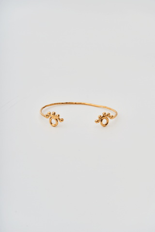 Shop Kuona Bracelet by We Are NBO on Arrai. Discover stylish, affordable clothing, jewelry, handbags and unique handmade pieces from top Kenyan & African fashion brands prioritising sustainability and quality craftsmanship.